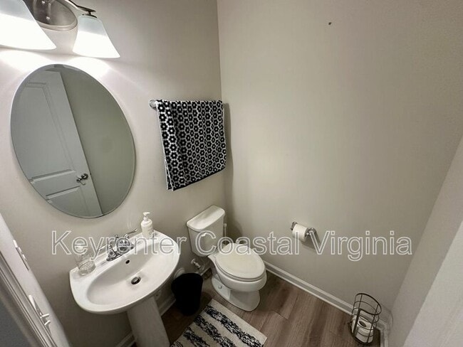 Photo - 104 Williamson Park Ln
