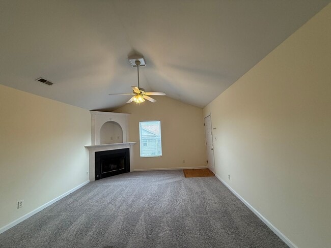 Photo - Great 2 Bedroom Condo off of Mellwood Ave