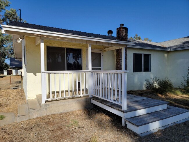 2 Bedroom 1 Bath Country Living - 2 Bedroom 1 Bath Country Living House