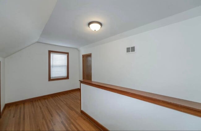 Photo - 1015 8th Ave NW