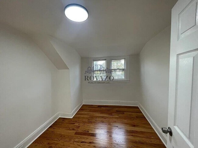 Photo - 1419 Hiawatha Ave