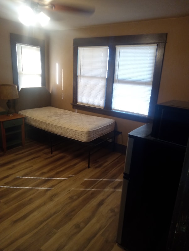 Photo - 12146 Foster Rd