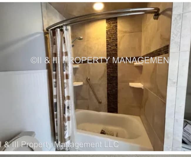 Photo - 15921 W 129th St