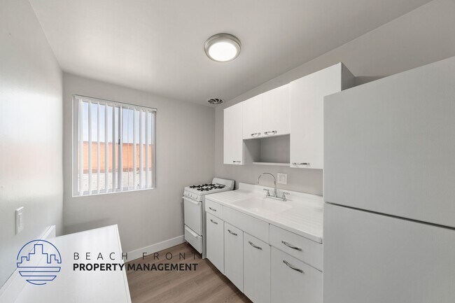 Photo - 12318 Birch Ave.