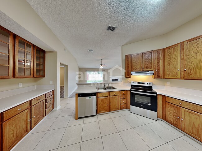 Photo - 12344 Benton Harbor Dr S