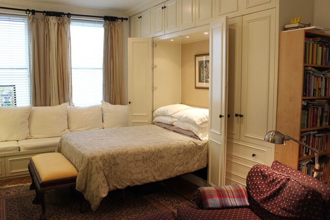 Photo - 1021 Grand St Unit 3F