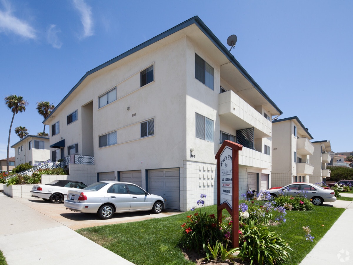 Knob Hill Apartments - Knob Hill Apartments