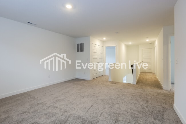 Photo - 3587 Copley Ct