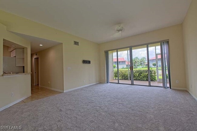 Photo - 25064 Peacock Ln Unidad 102