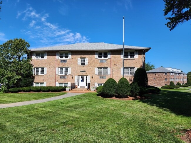 Photo - 230 Chickering Rd Unidad 10