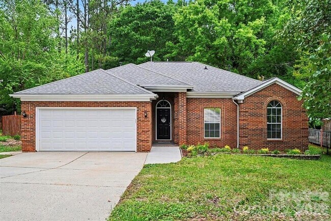 Building Photo - 13505 Gatestone Ln
