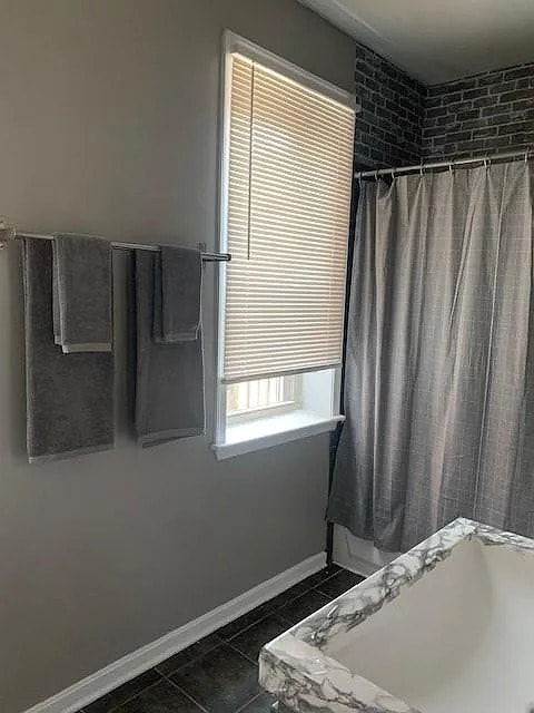 Photo - 701 N Madeira St