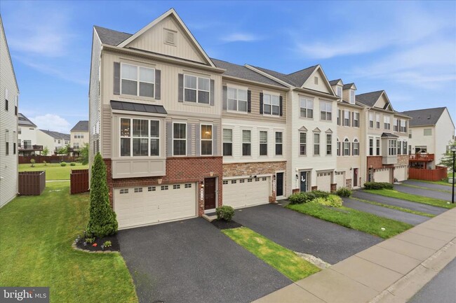 Photo - 4719 Cambria Rd