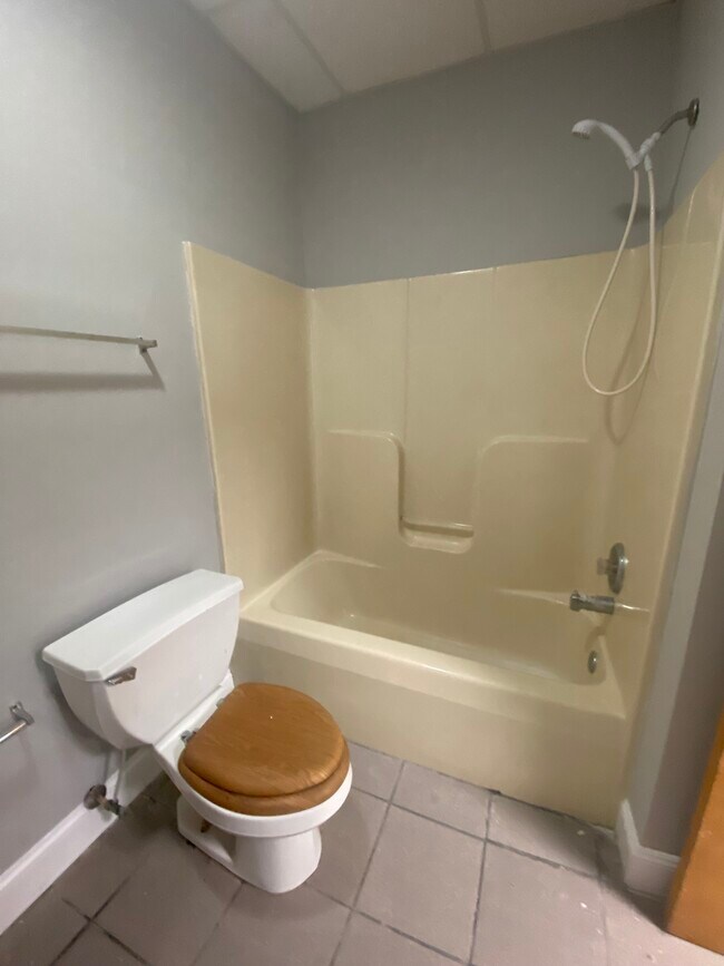 Photo - 117 W Main St Unit 200