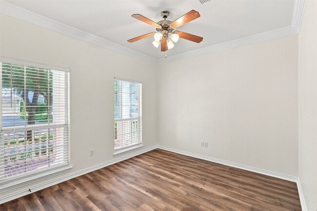 Photo - 3403 Oakleigh Ln