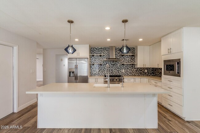 Photo - 1829 W Orchid Ln