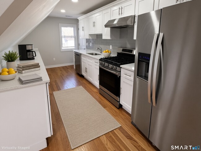 Building Photo - 42 Waterville St Unit 3