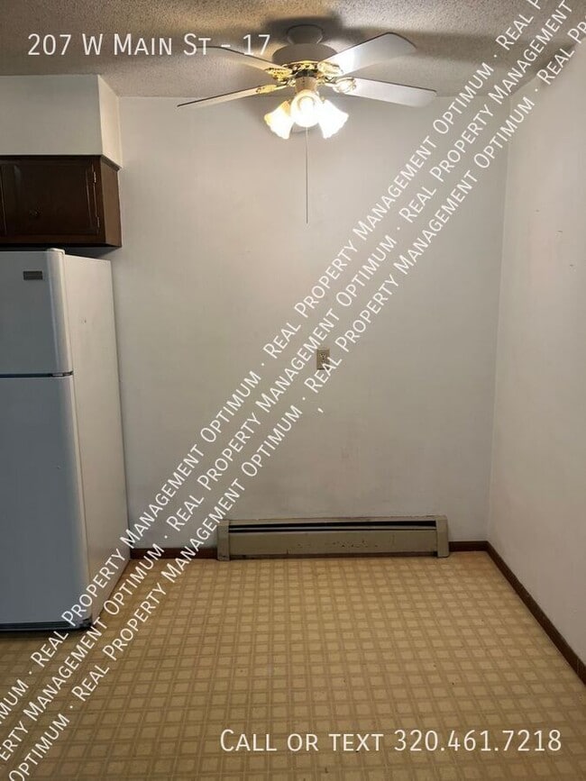Photo - 207 W Main St Unit 17