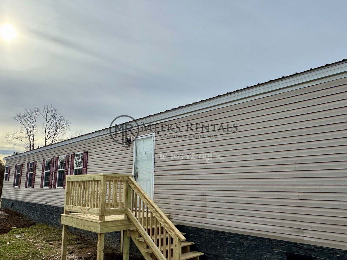 Photo - 64 Richardson Ln