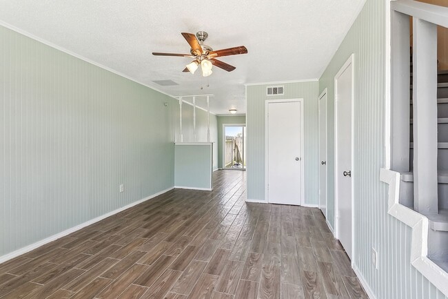 Photo - 1049 Tallow Tree Ln Unit 1049 #8