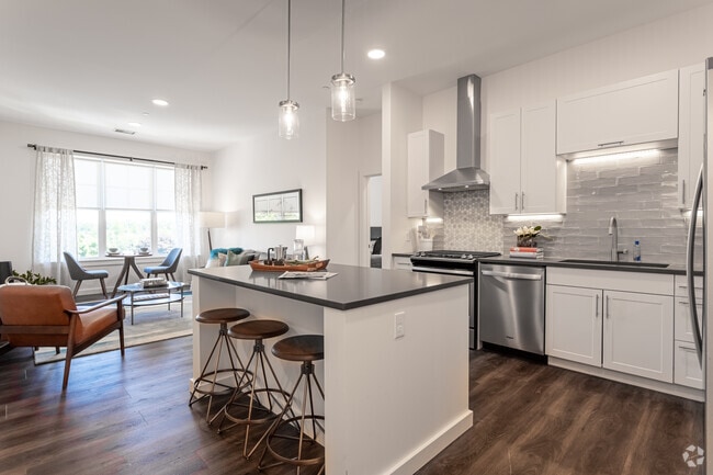 2BR, 2BA