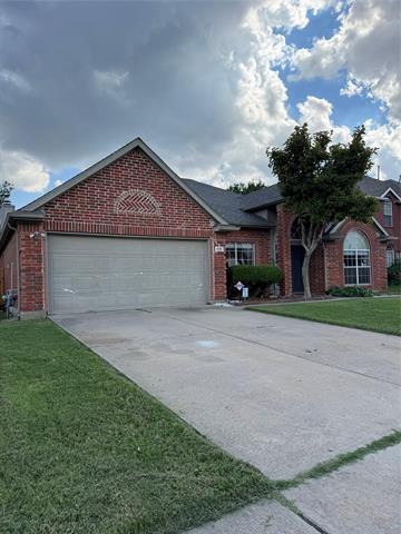 Photo - 808 Pimernel Ln