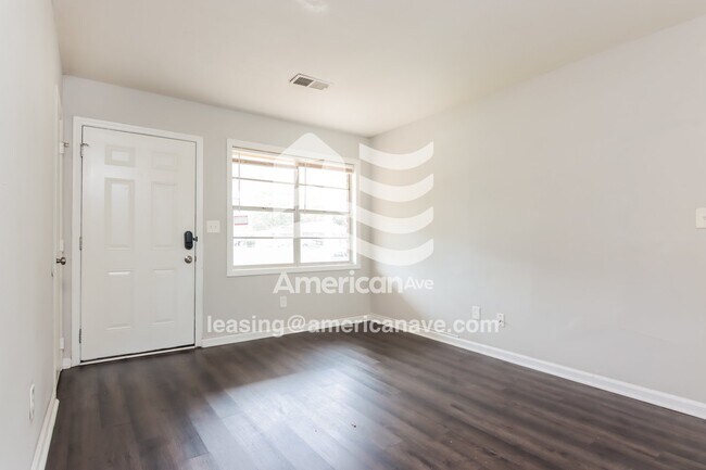 Photo - 1554 Mazor Dr