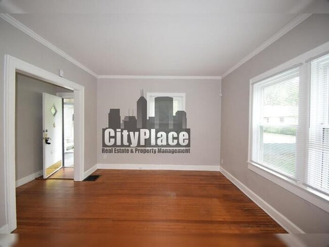 Photo - 3259 Carrollton Ave