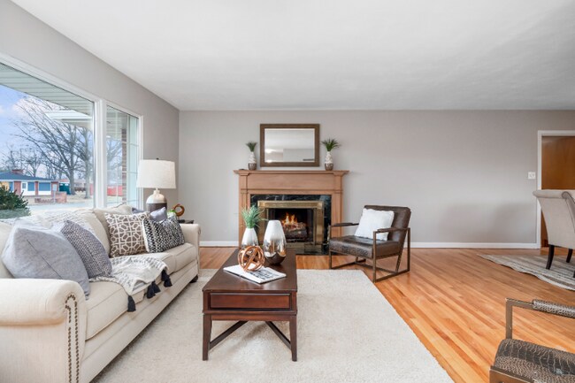 Photo - 1506 Starling Dr