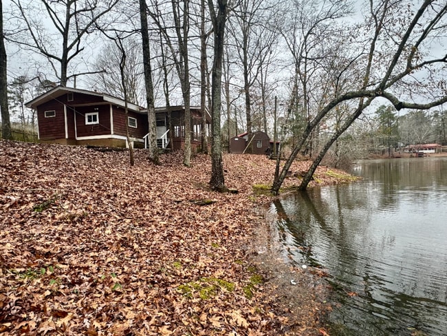 Building Photo - 575 Greenwood Lake Dr