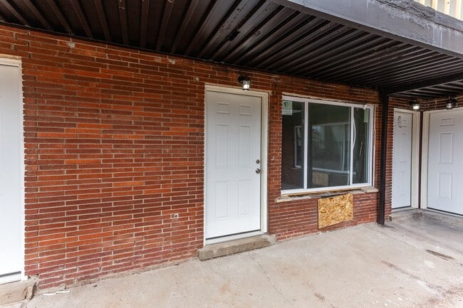 Photo - 11411 Wyoming Ave