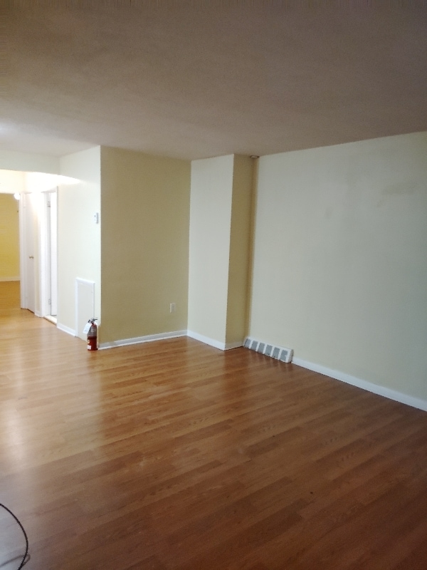 Photo - 1346 Pennwood Rd Unit 1