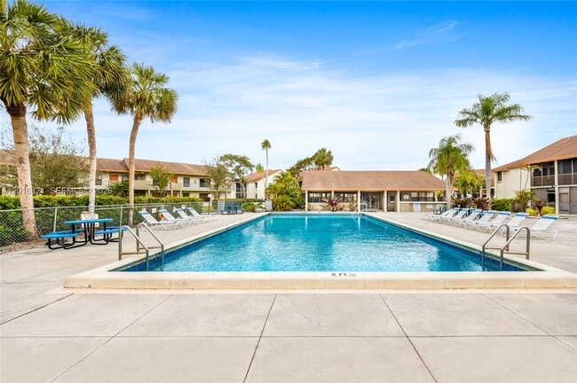 Photo - 5521 Courtyard Dr Unidad 5521
