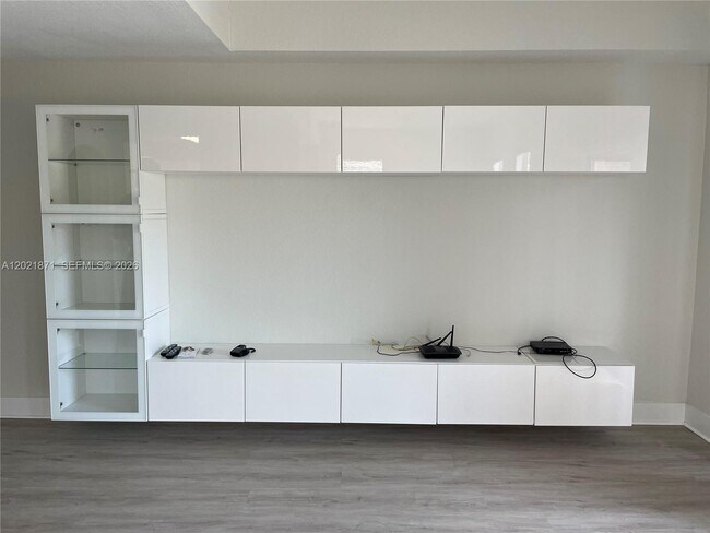 Photo - 11102 NW 83rd St Unit 201