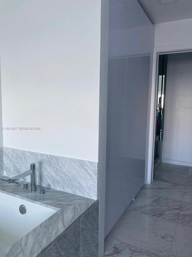 Photo - 480 NE 31st St Unit 2403