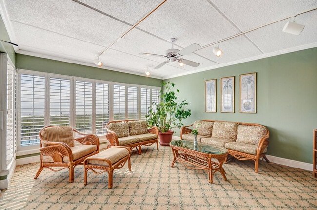 Building Photo - 3350 S Fletcher Ave Unit ID1248196P Rental
