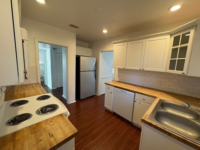 Photo - Charming 2-Bedroom, 1-Bath Home with Hardwood Floors & Cozy Enclosed Porch