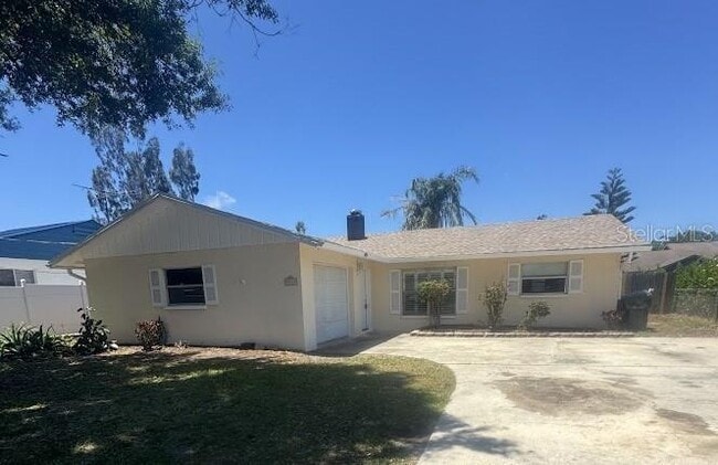 Building Photo - 4509 Brooksdale Dr