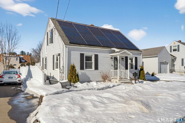 Photo - 122 Shawmut Ave