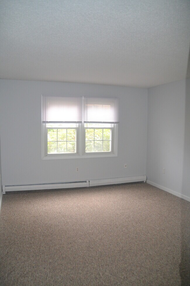 Photo - 12 Saint James Pl Unit 813