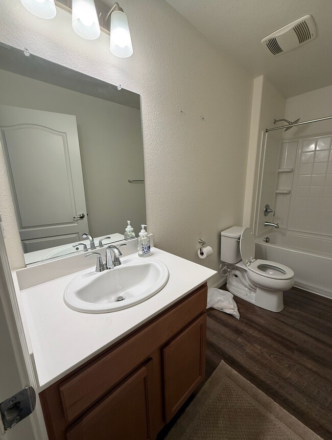 Photo - 6954 E Braly Ave