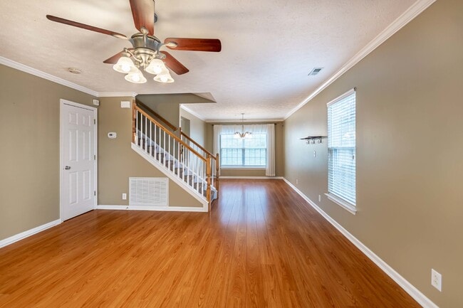 Photo - 4716 Chepstow Dr