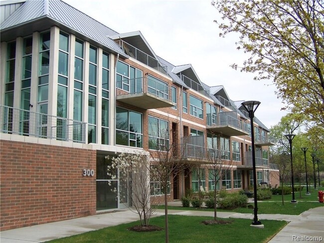 Exterior Photo - 300 Hamilton Street Apartments