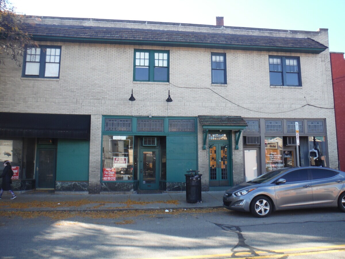 Front - 224 S Highland Ave Apartments Unit 3
