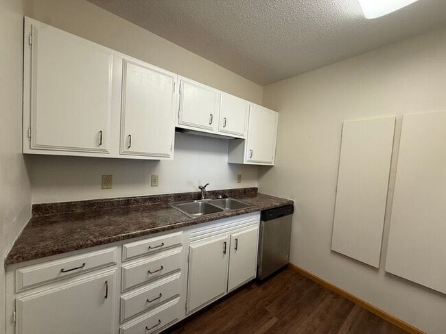 Photo - $1,195 | 2 Bedroom, 1 Bathroom CONDO | Designed for Ages 55+ | Pet Friendly | Available for Immed...