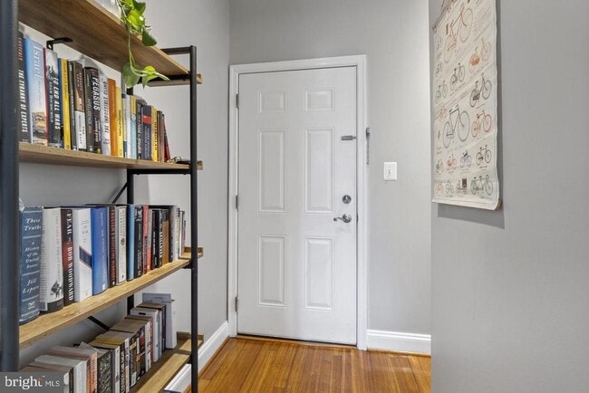 Photo - 410 15th St NE Unit 13