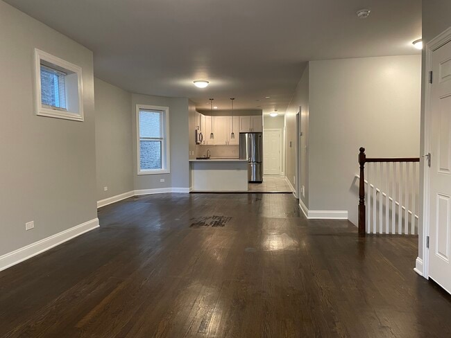 Photo - 2428 N Avers Ave Unit 1