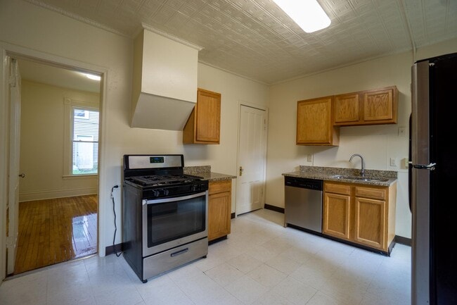 107 Trinity Pl Unit Trinity 107.1