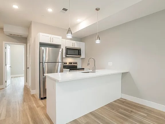 Photo - 2008 N Darien St Unit 10