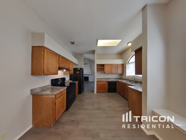 Photo - 10214 Athens Fld Dr